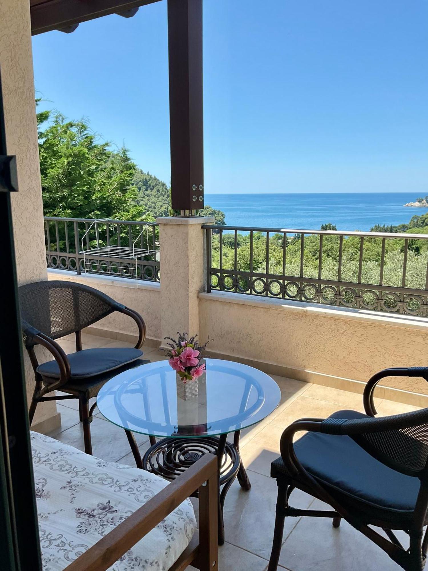 Bay View Apartments Петровац Экстерьер фото